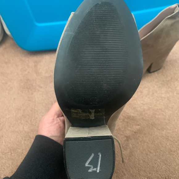 Charlotte Russe lace up heels - Picture 3 of 3